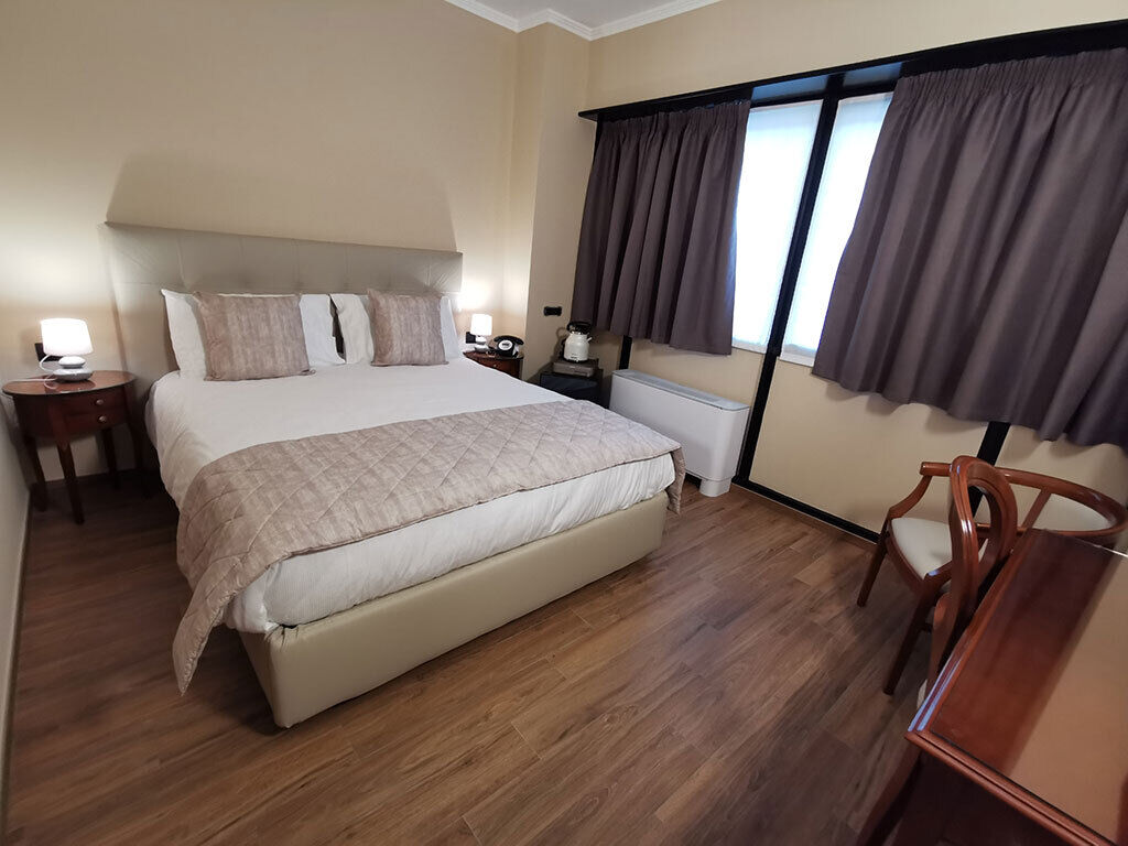 Hotel Valentino Du Parc 토리노 객실 사진