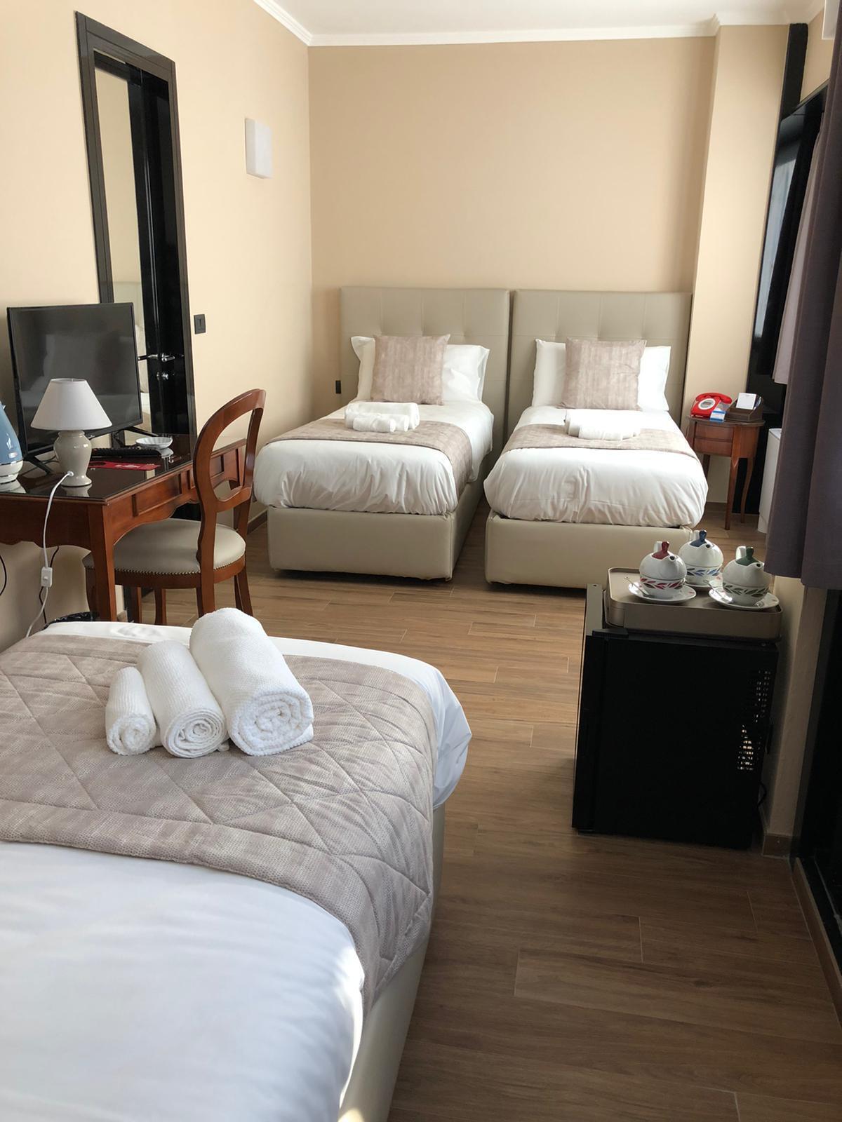 Hotel Valentino Du Parc 토리노 객실 사진